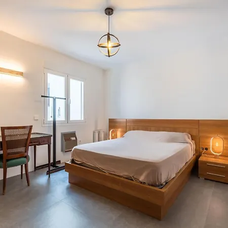 Apartman Sea Views I *