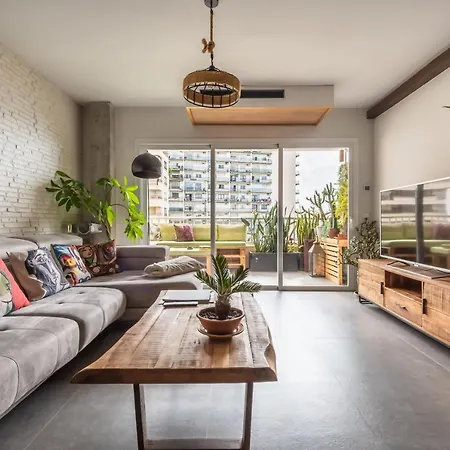 Apartman Sea Views I *